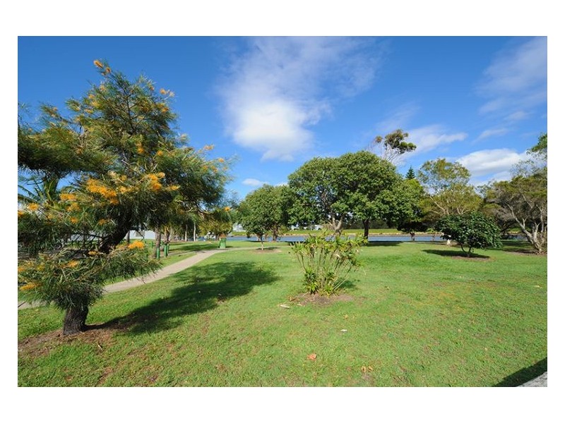 69/8 Longwood Street, Minyama QLD 4575