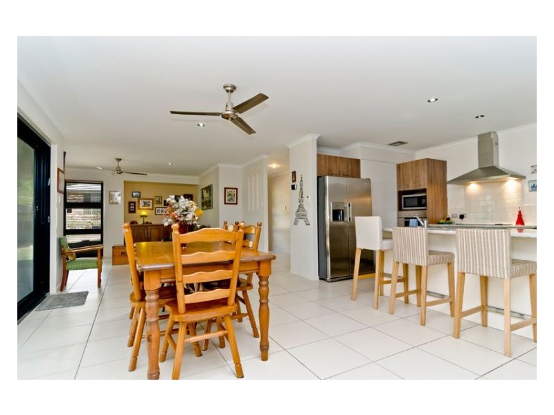 140 Coes Creek Road, Coes Creek QLD 4560