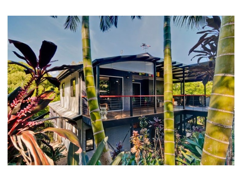 4 Gull Close, Nambour QLD 4560