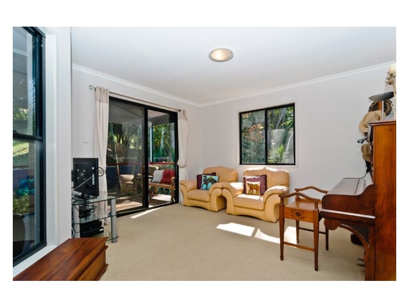 4 Gull Close, Nambour QLD 4560