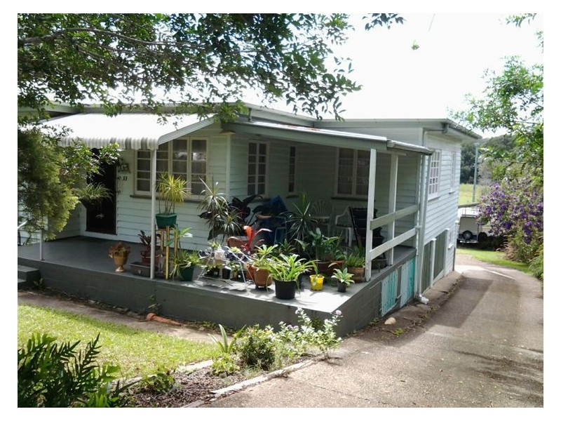 33 Crusher Park Drive, Nambour QLD 4560