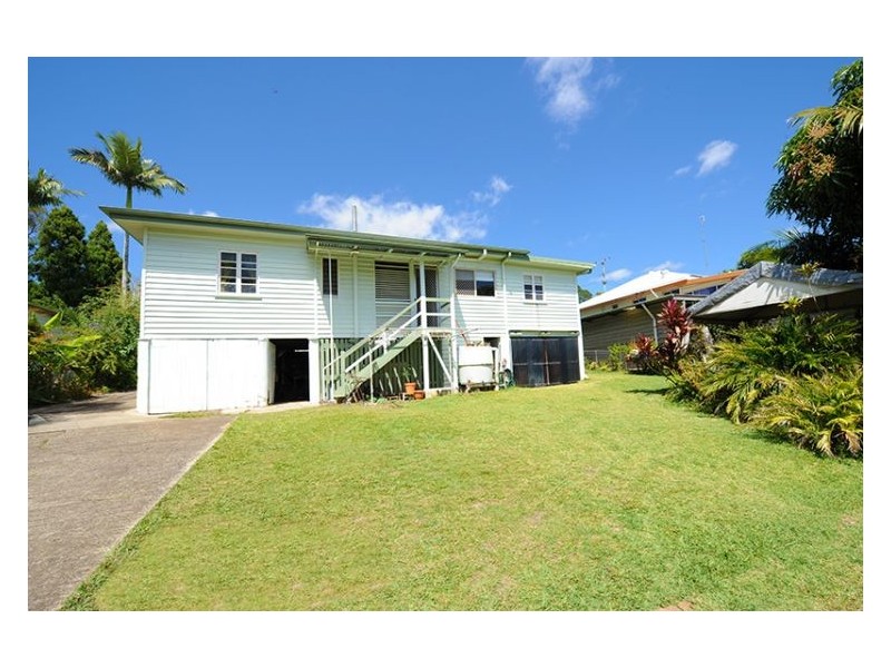 33 Crusher Park Drive, Nambour QLD 4560