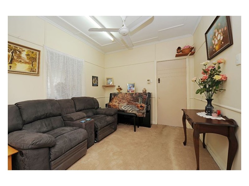 33 Crusher Park Drive, Nambour QLD 4560