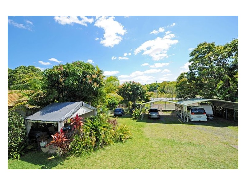 33 Crusher Park Drive, Nambour QLD 4560