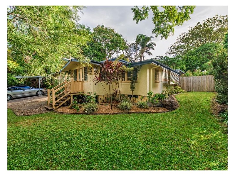 5 Bundarra Street, Nambour QLD 4560