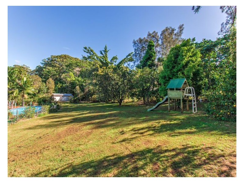 13 Ellem Court, Kiels Mountain QLD 4559