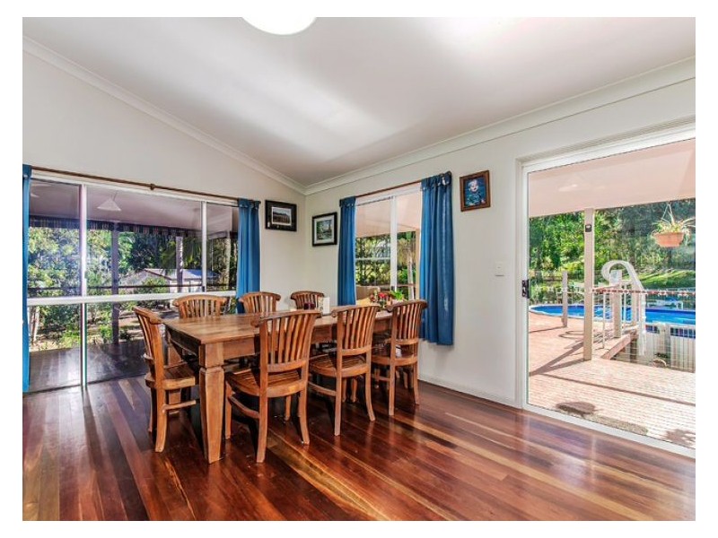 13 Ellem Court, Kiels Mountain QLD 4559