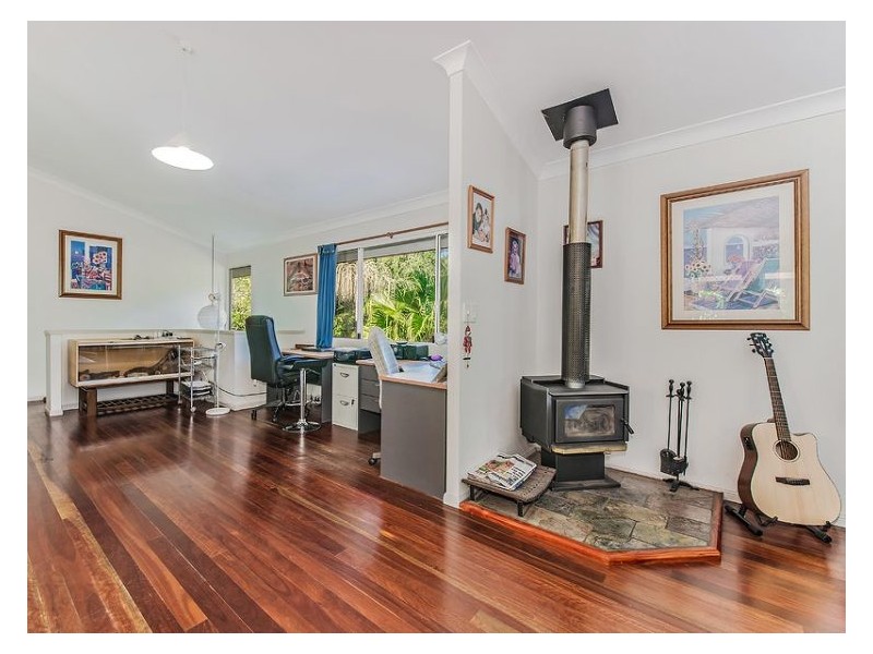 13 Ellem Court, Kiels Mountain QLD 4559