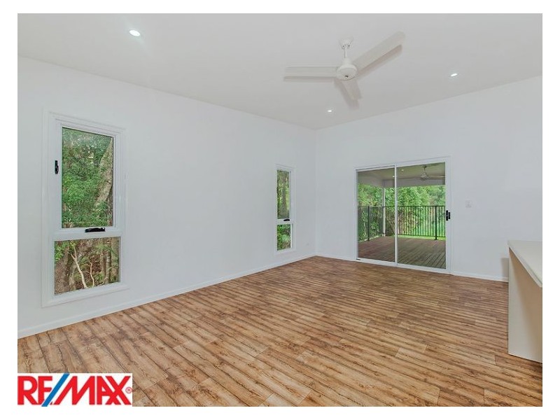 13 Linsay Circuit, Nambour QLD 4560