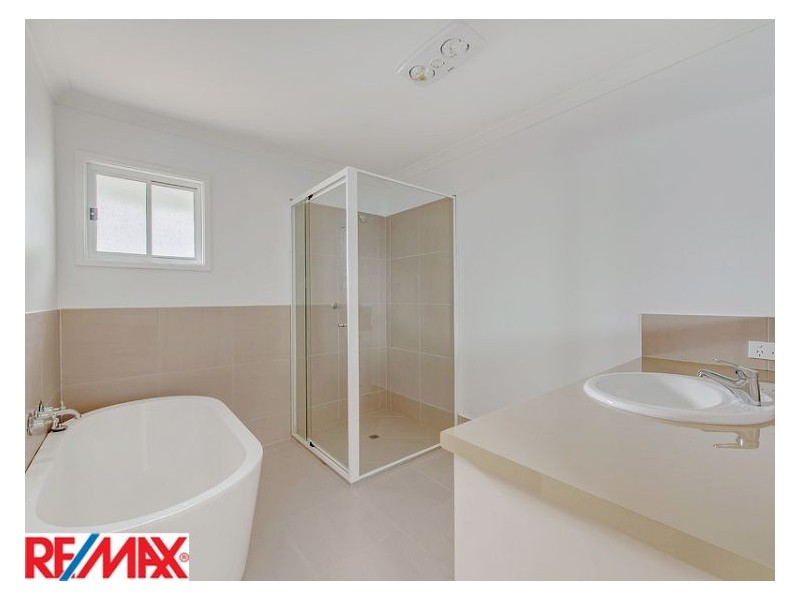 13 Linsay Circuit, Nambour QLD 4560