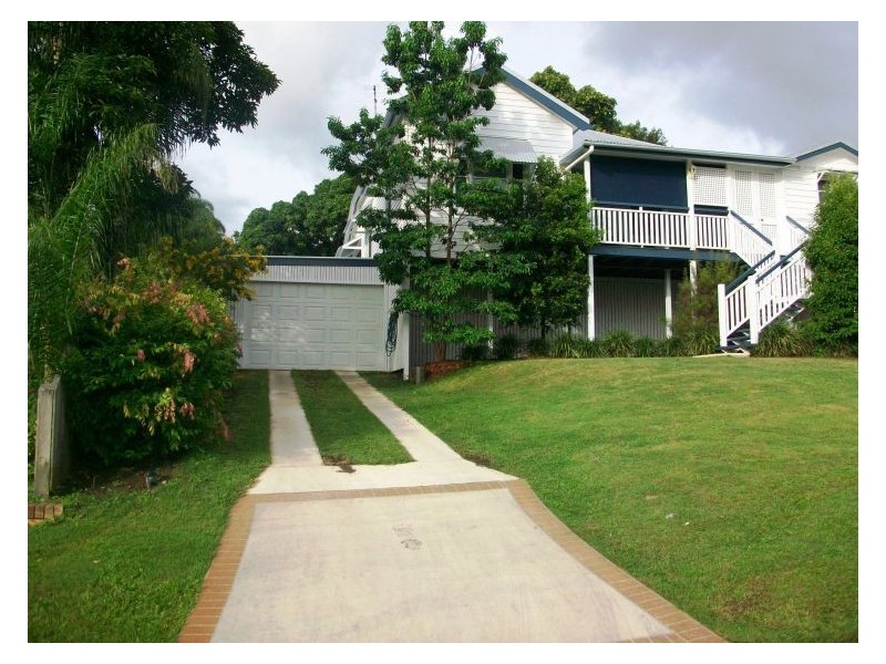 14 Mount Pleasant Road, Nambour QLD 4560