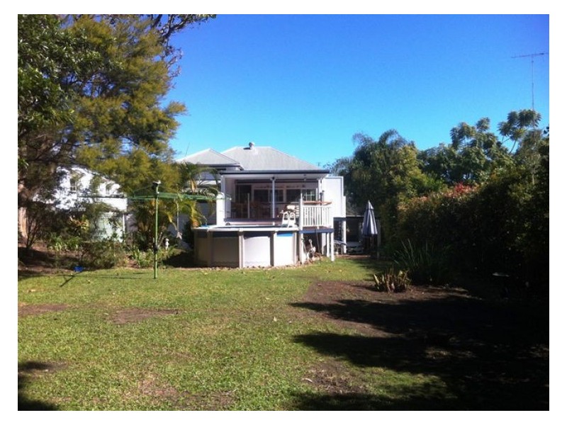 14 Mount Pleasant Road, Nambour QLD 4560