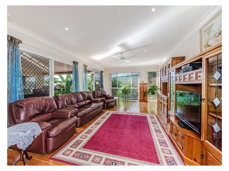 17 Turnberry Court, Nambour QLD 4560