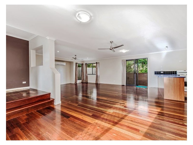 3 Fernlea Street, Burnside QLD 4560