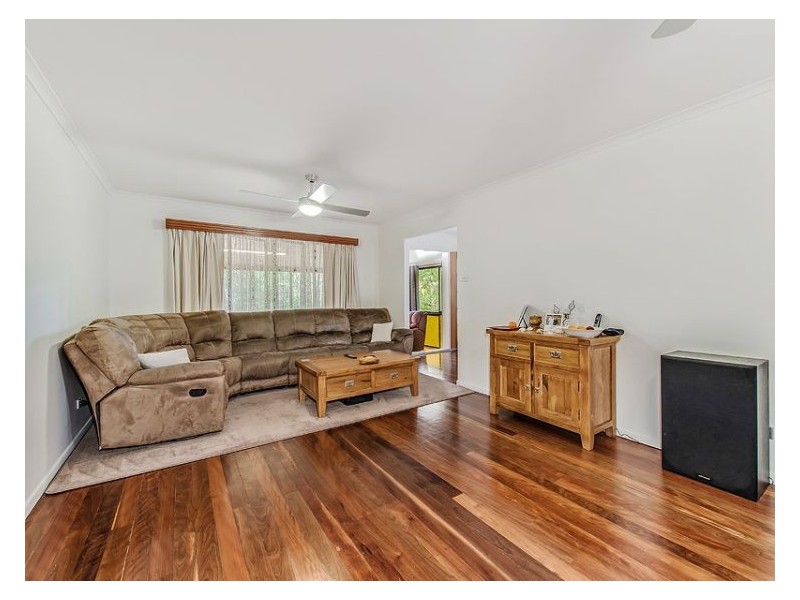 25 Spring Myrtle Avenue, Nambour QLD 4560