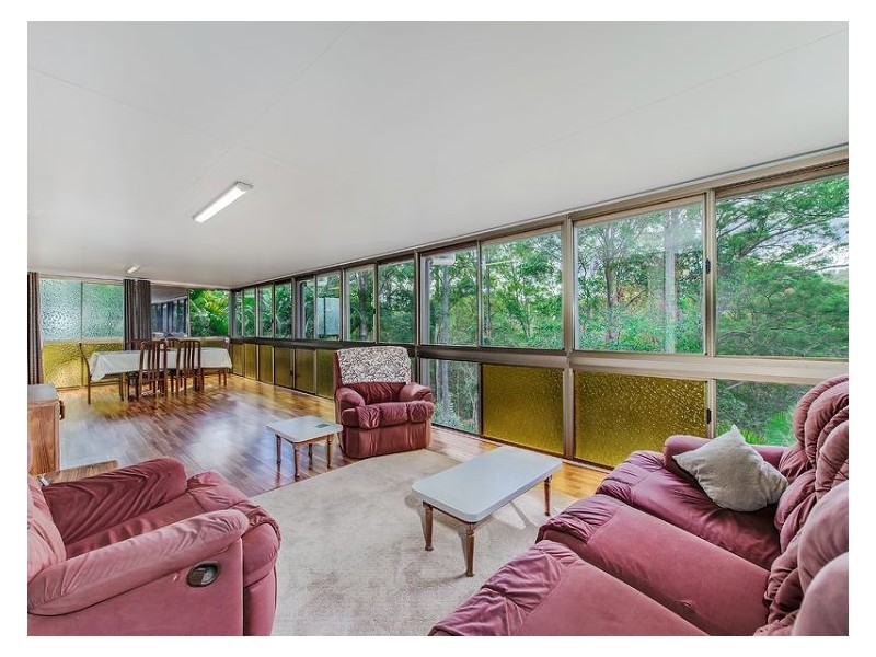 25 Spring Myrtle Avenue, Nambour QLD 4560