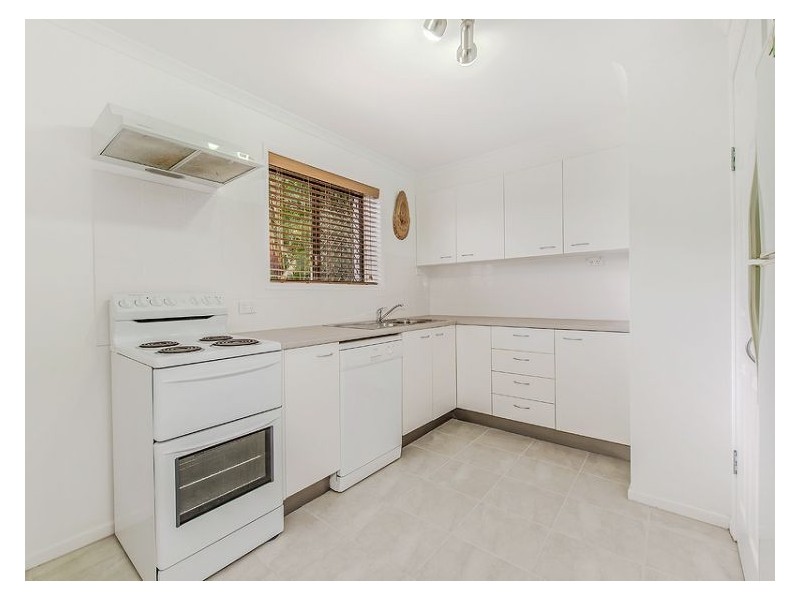 25 Spring Myrtle Avenue, Nambour QLD 4560