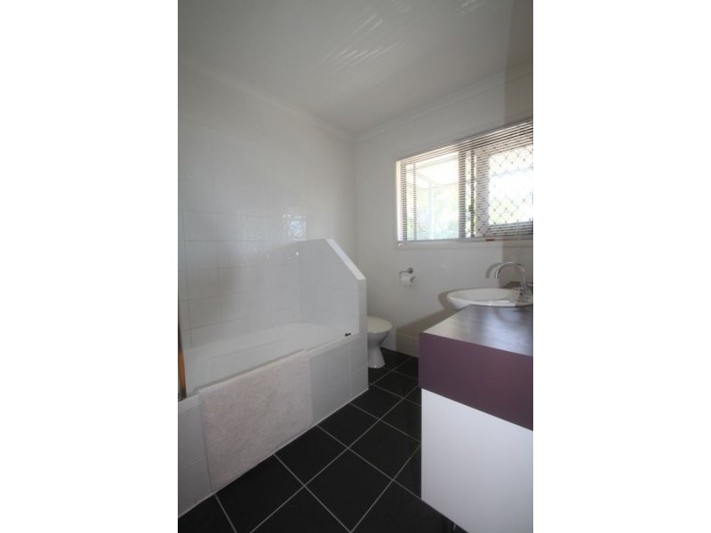 23 Jacaranda Drive, Mooloolaba QLD 4557