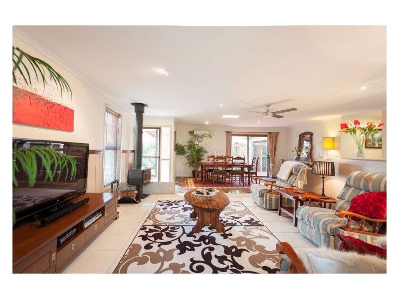 23 Dorson Drive, Mooloolah Valley QLD 4553