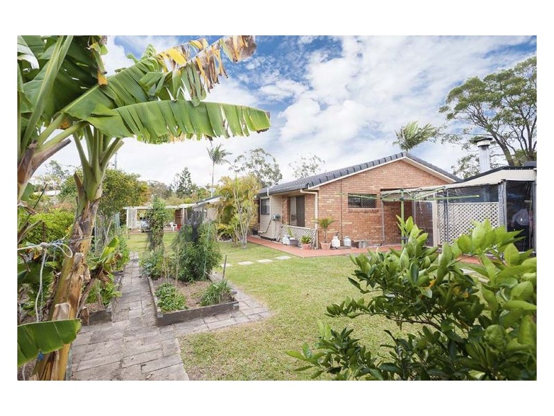 23 Dorson Drive, Mooloolah Valley QLD 4553