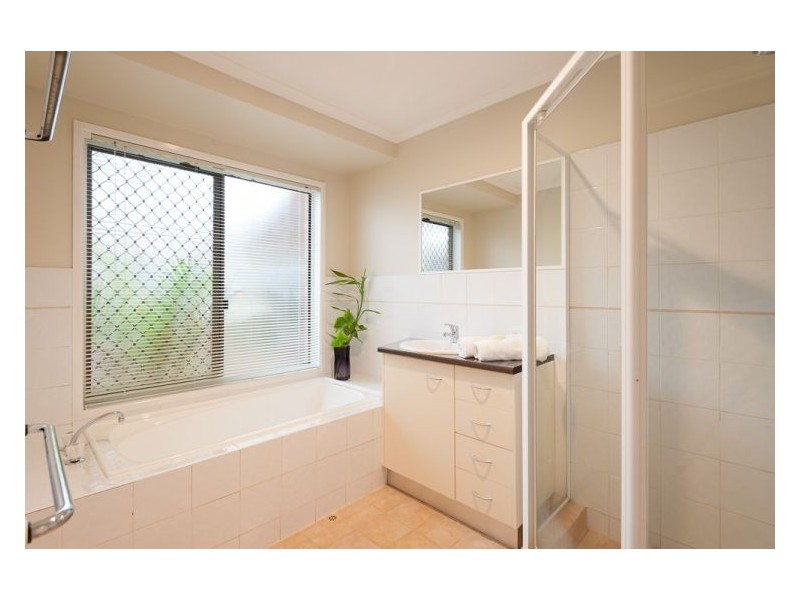 23 Dorson Drive, Mooloolah Valley QLD 4553