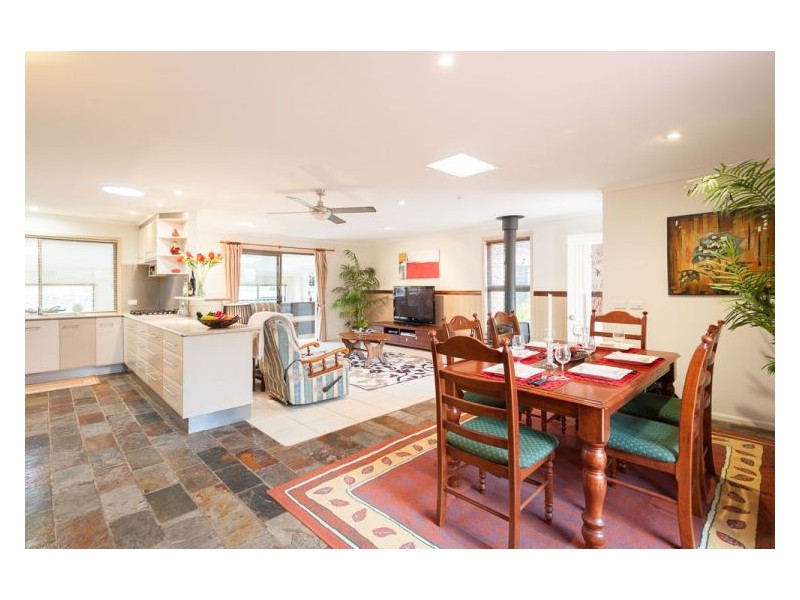 23 Dorson Drive, Mooloolah Valley QLD 4553