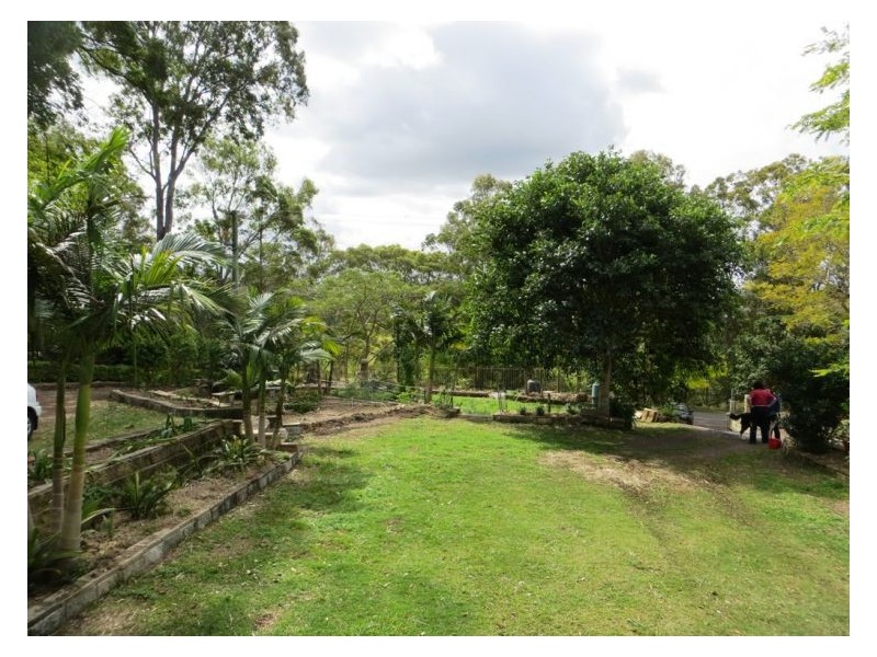 198 Burnside Road, Perwillowen QLD 4560