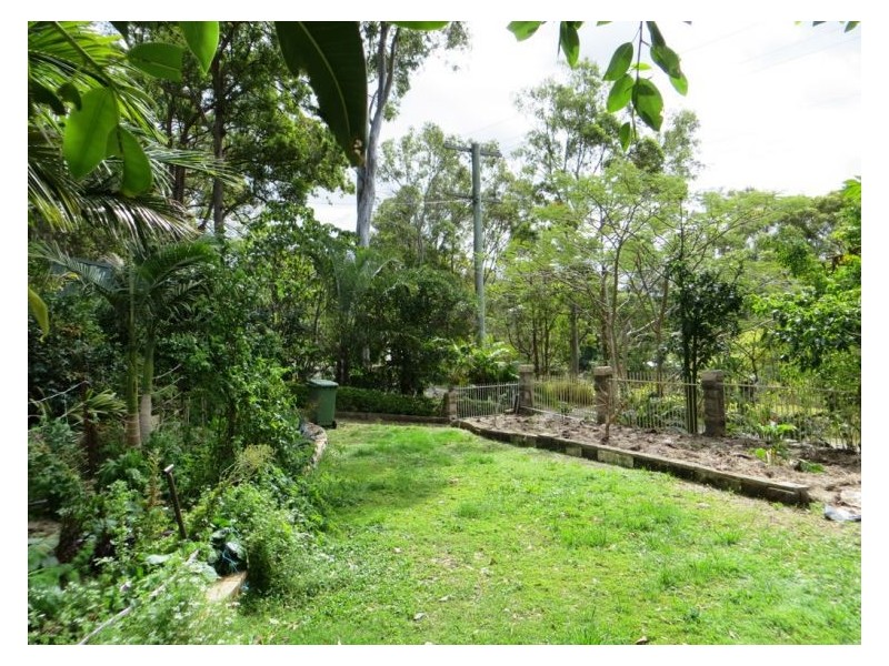 198 Burnside Road, Perwillowen QLD 4560