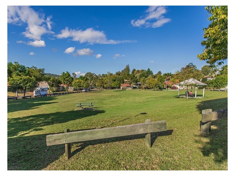 4 Middle Park Court, Coes Creek QLD 4560