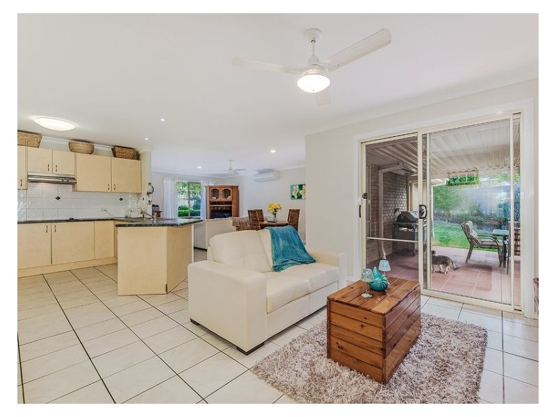 4 Middle Park Court, Coes Creek QLD 4560