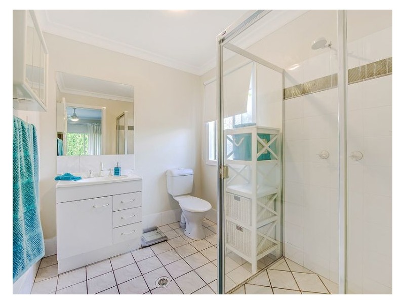 4 Middle Park Court, Coes Creek QLD 4560