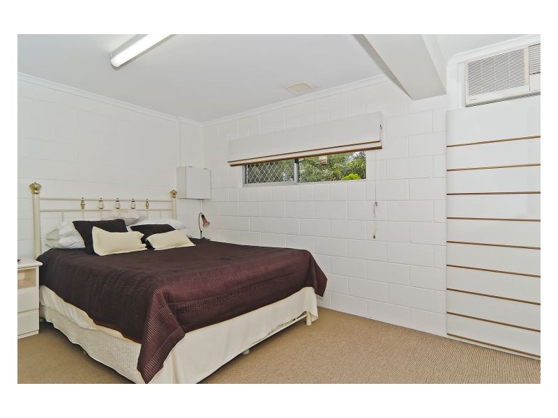 22 Dandenong Street, Burnside QLD 4560