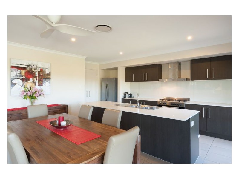 24 Moss Day Place, Burnside QLD 4560