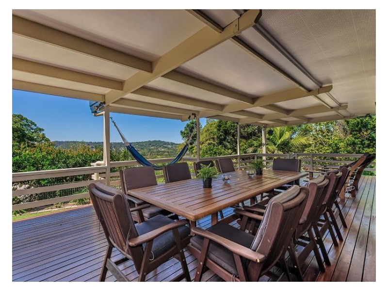69 Hillcrest Avenue, Nambour QLD 4560