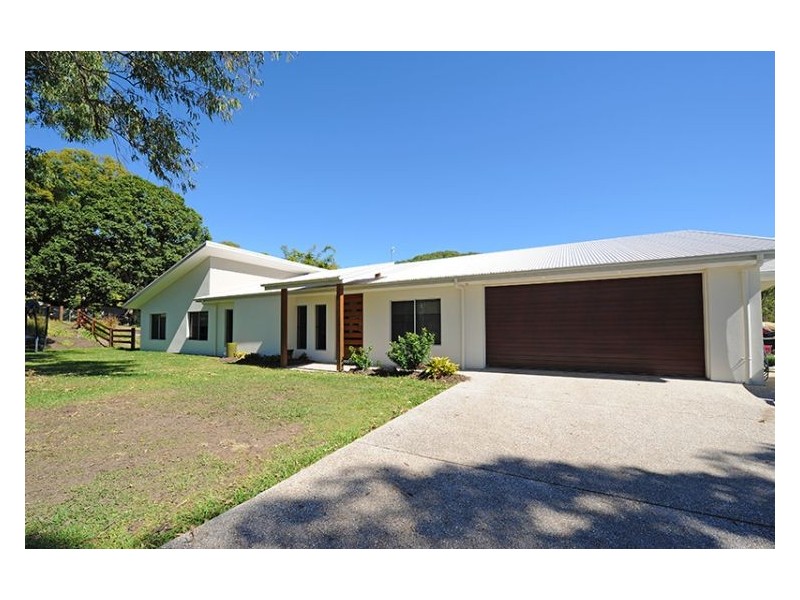 22 Celestial Court, Valdora QLD 4561