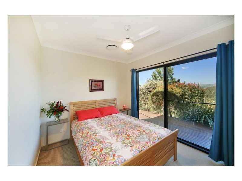 86 Towen Mountain Road, Towen Mountain QLD 4560