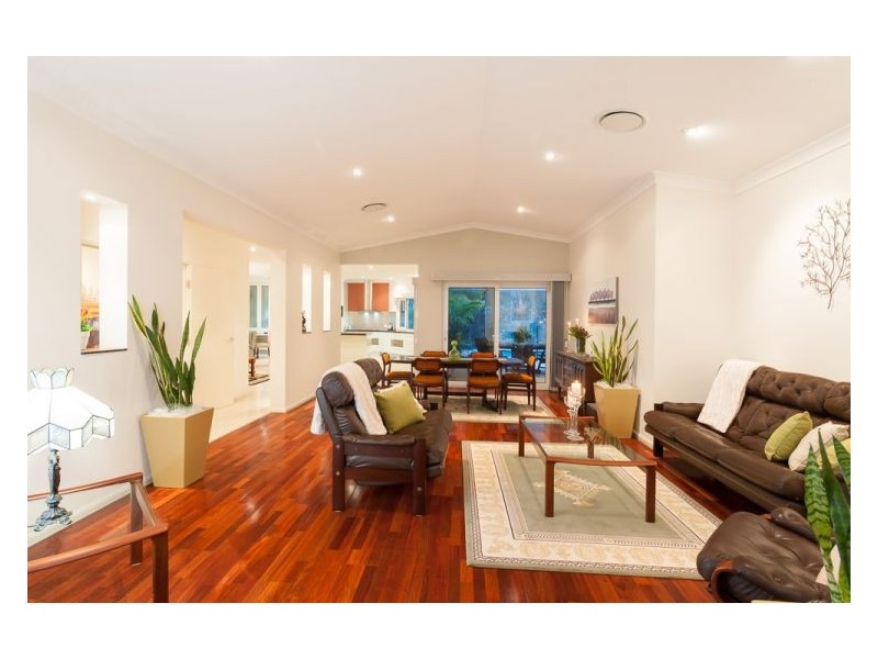 32 Hetherington Drive, Twin Waters QLD 4564