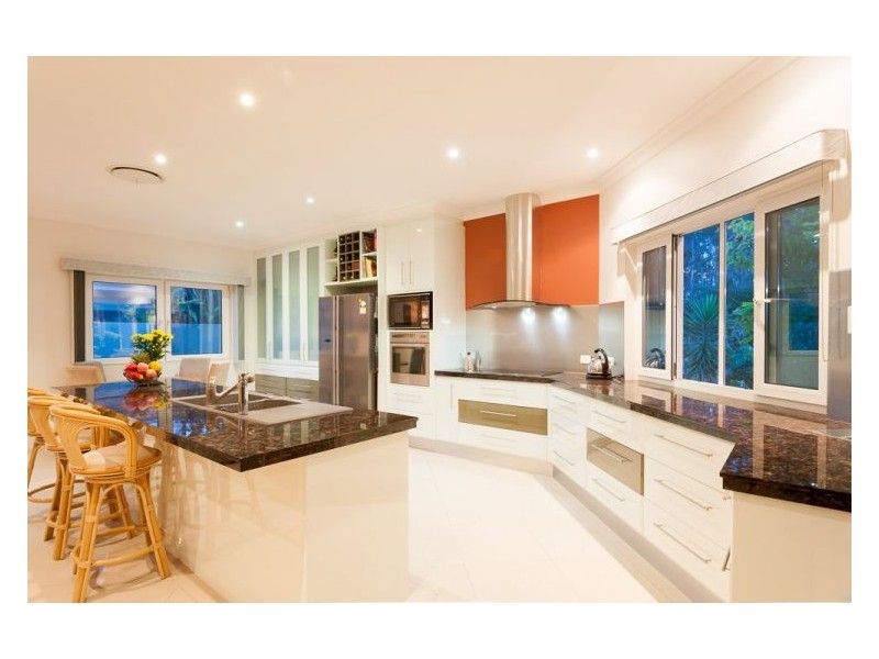 32 Hetherington Drive, Twin Waters QLD 4564