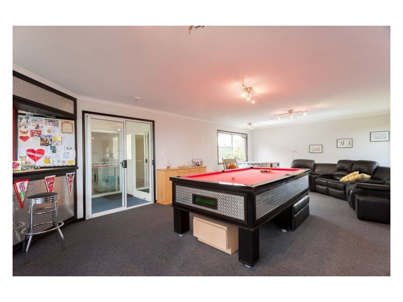 74 Mapleton Falls Road, Mapleton QLD 4560