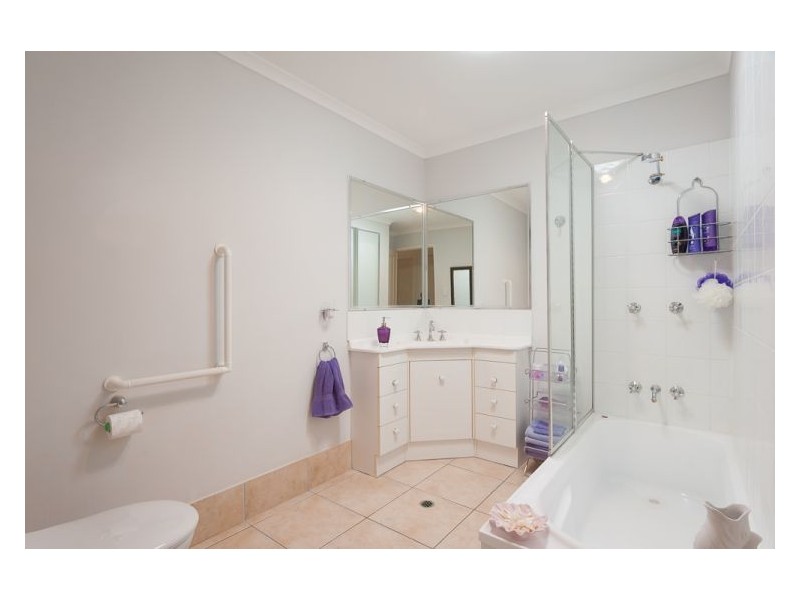 74 Mapleton Falls Road, Mapleton QLD 4560