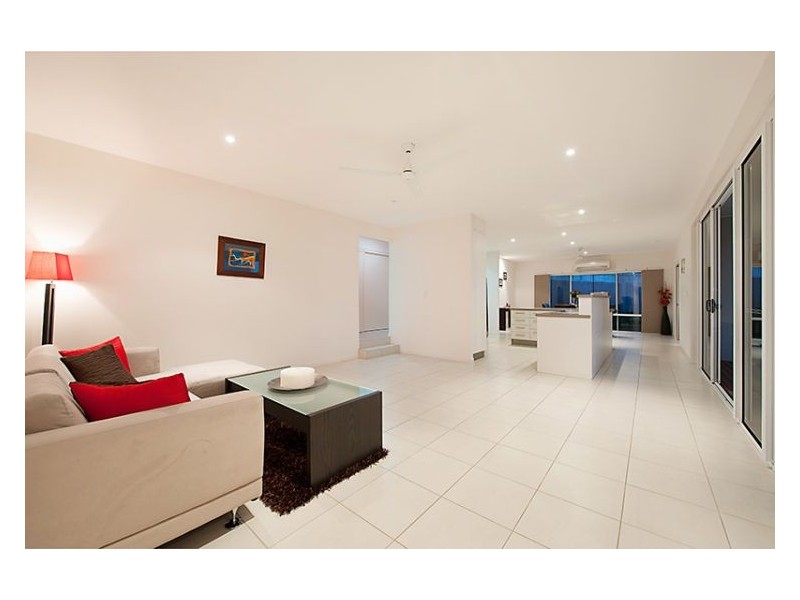 56 Petigrain Avenue, Palmwoods QLD 4555