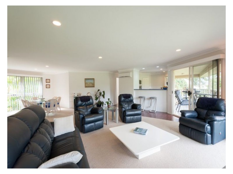 45 Mundoo Street, Coes Creek QLD 4560