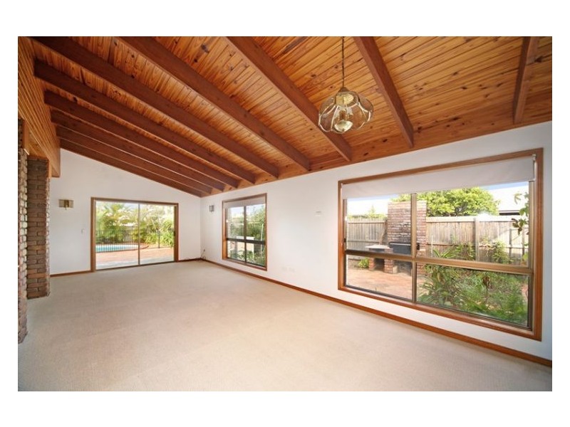 34 Currong Street, Minyama QLD 4575