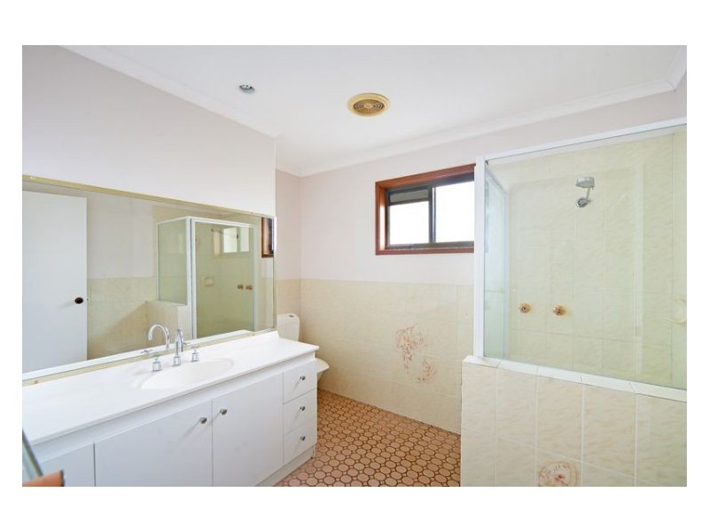 34 Currong Street, Minyama QLD 4575