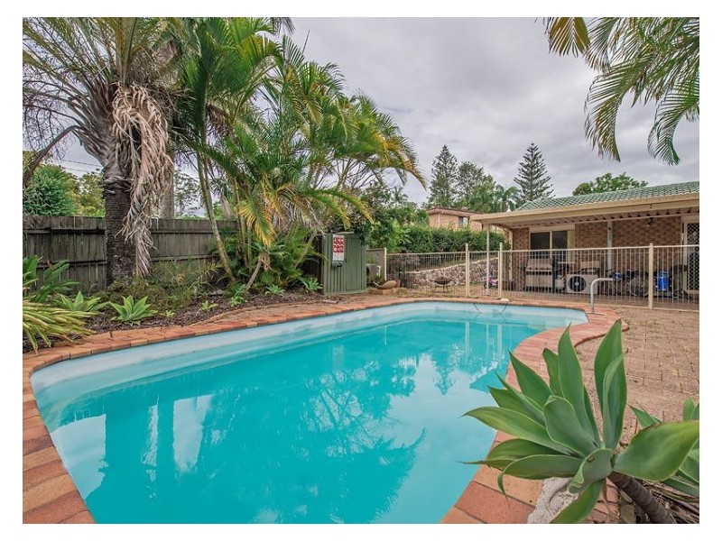 1 Mountain Breeze Court, Coes Creek QLD 4560