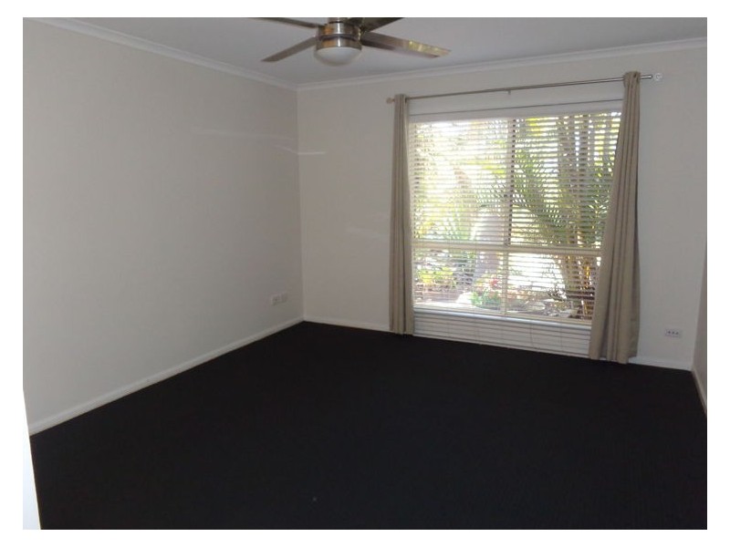 1 Mountain Breeze Court, Coes Creek QLD 4560