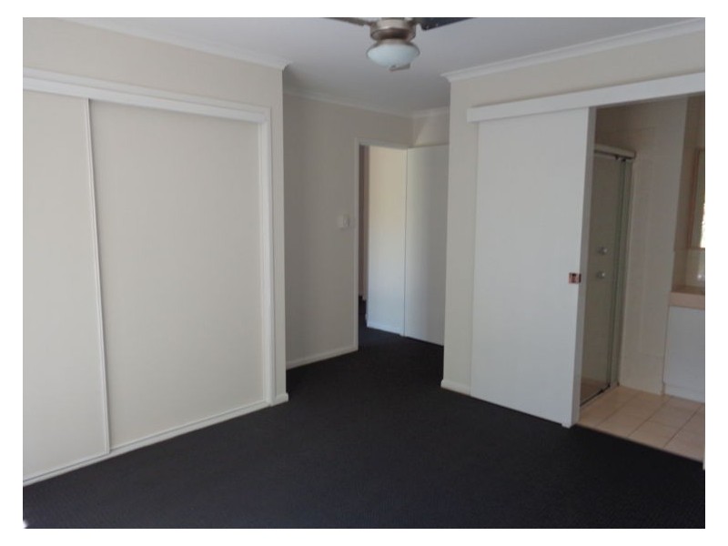 1 Mountain Breeze Court, Coes Creek QLD 4560