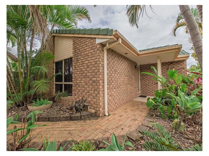 1 Mountain Breeze Court, Coes Creek QLD 4560