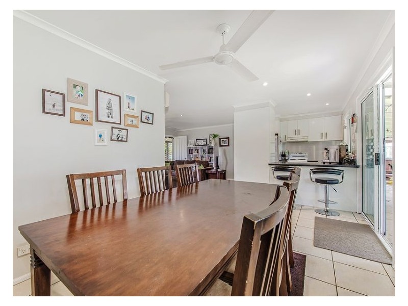 27 Gayome Street, Pacific Paradise QLD 4564