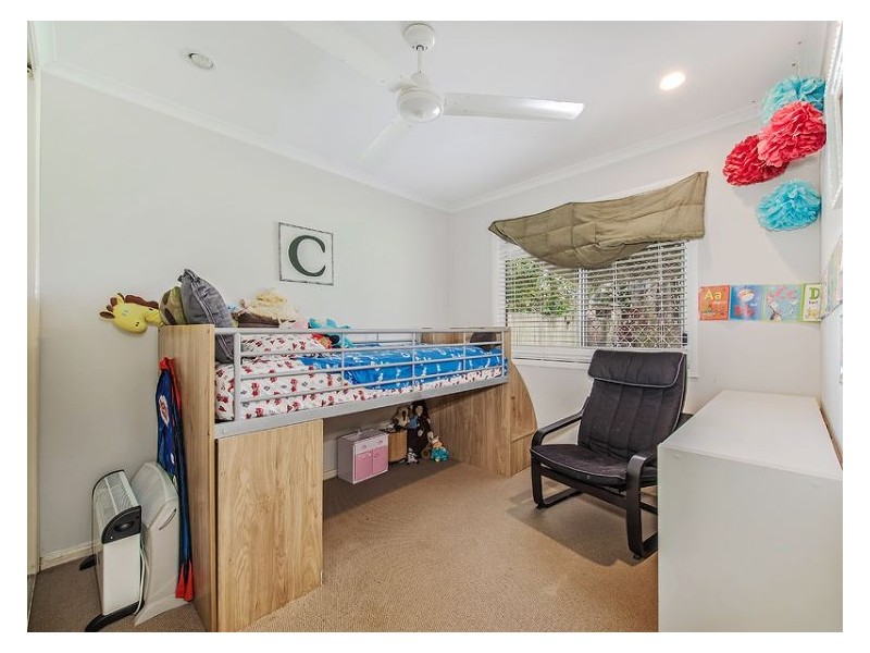 27 Gayome Street, Pacific Paradise QLD 4564